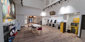 Domiciliation d'entreprise à Paris 8 Colisée - Bureau de Poste