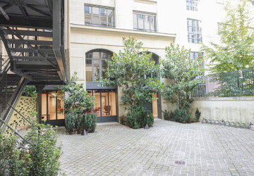 cour intérieure entrée accueil paris 9 victoire