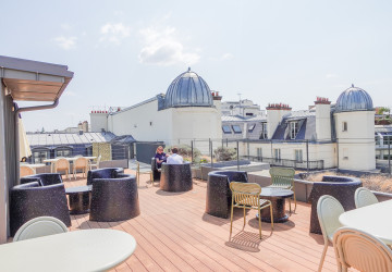 terrasse rooftop ensoleillé paris 9 victoire