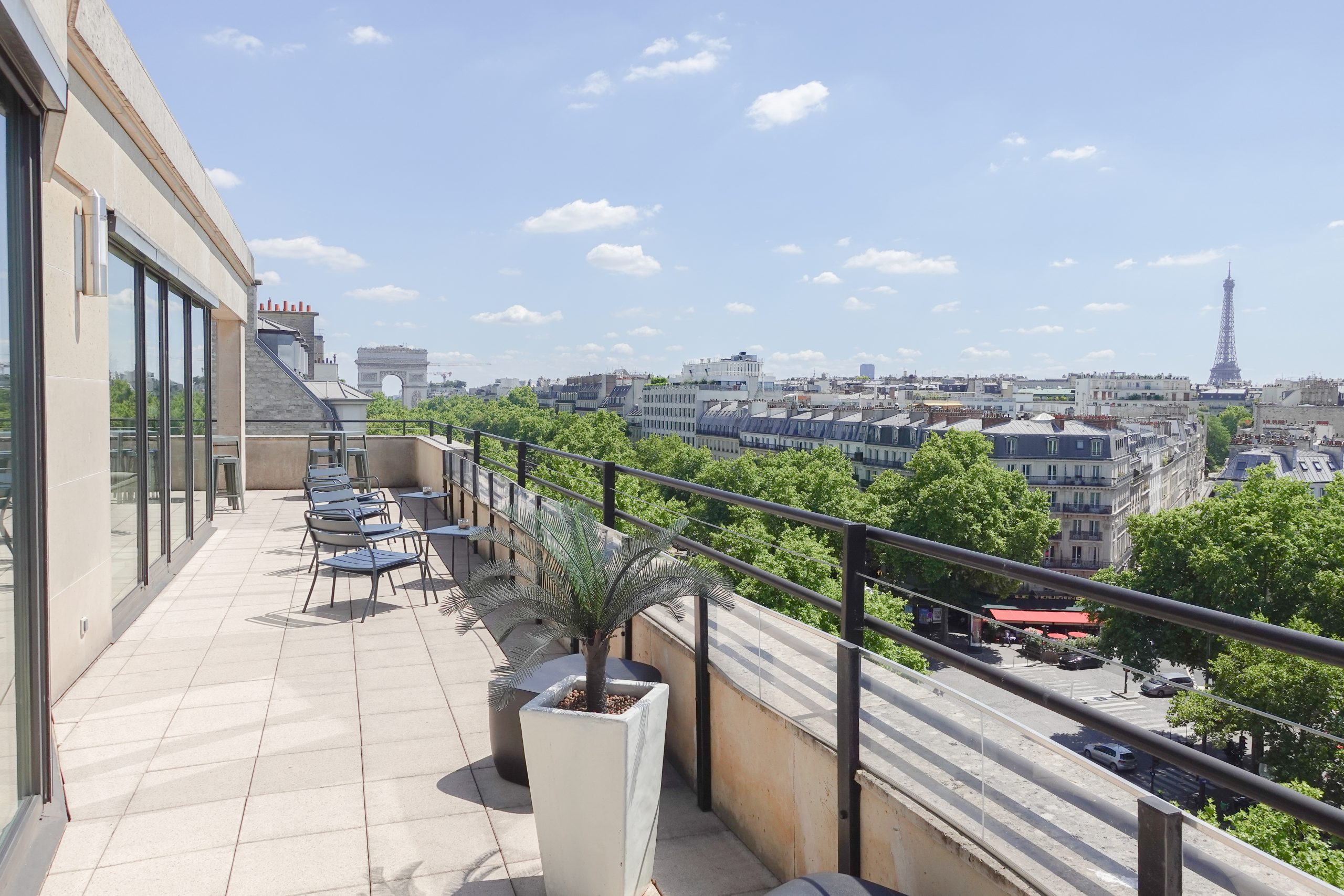 Location de rooftop à Paris 17 Grande armée
