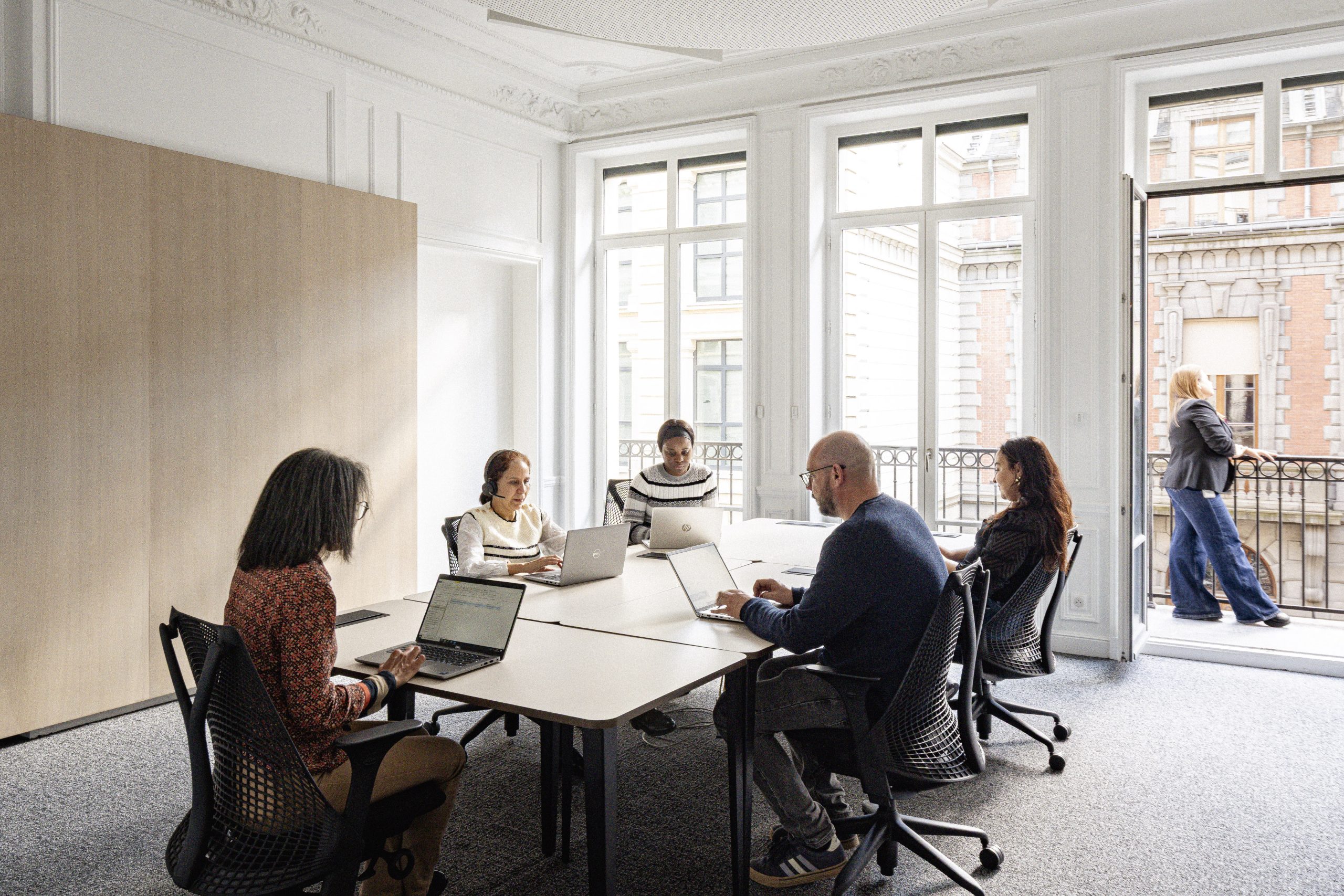 Bureaux à louer à paris quartier St Lazare 9ème arrondissement - espace de coworking mitwit