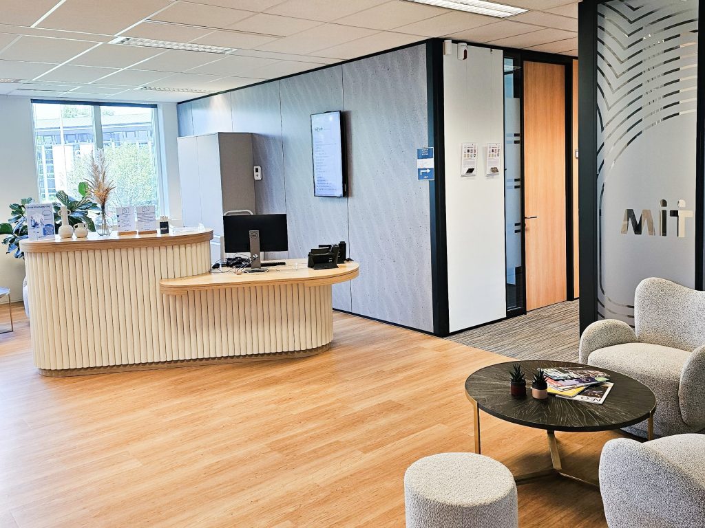 WAVRE MITWIT