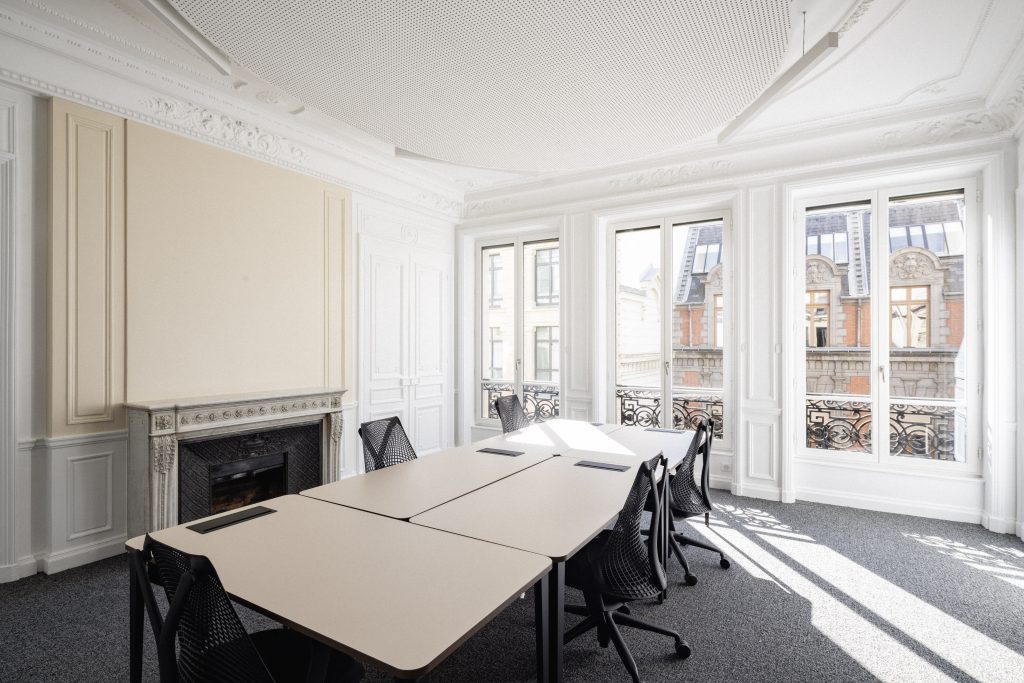 Bureaux à louer Paris 9 Victoire 5 postes