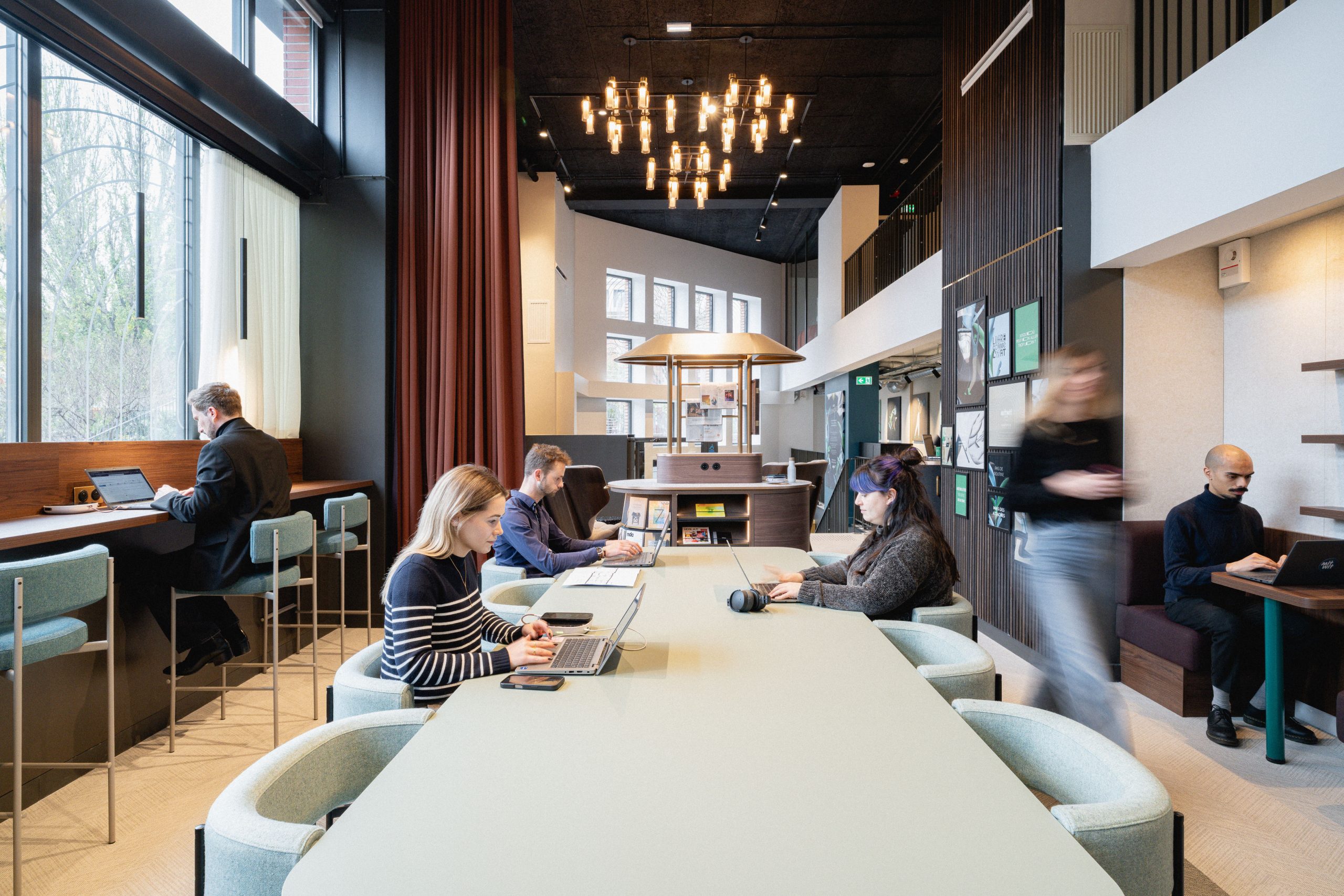 Centre de coworking Paris 10 à proximité de la Gare de l'ESt et de la Gare du Nord